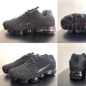 Nike Air Vapormax Flyknit